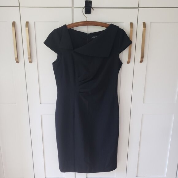 Tahari Arthur S Levine Dresses & Skirts - Tahari Arthur S. Levine Black Dress Womens 10 Off Shoulder Draped Neck Sheath